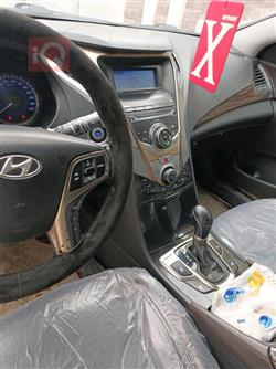 هيونداي أزيرا